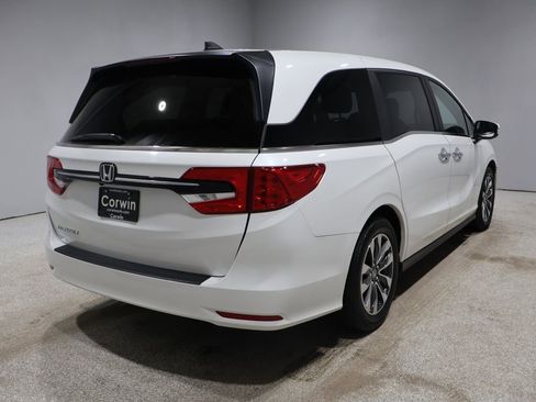 Used 2022 Honda Odyssey EX-L image 2