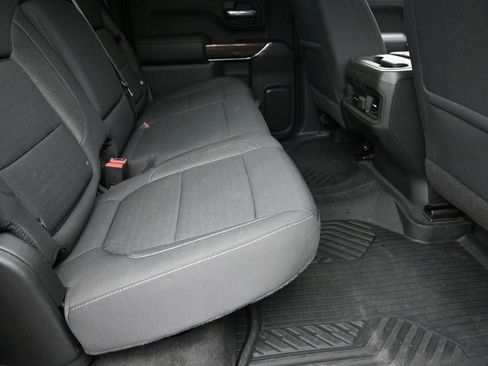 Used 2021 Chevrolet Silverado 1500 LT Trail Boss w/ Bed Protection Package image 9