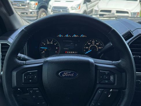 Used 2016 Ford F150 XLT w/ Equipment Group 302A Luxury image 10