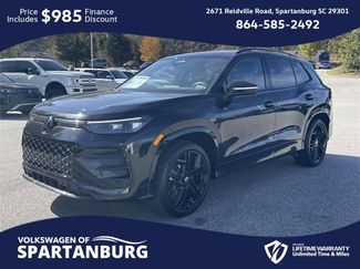 New 2026 Volkswagen Tiguan SE R-Line video 3