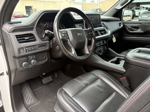 Used 2021 Chevrolet Tahoe RST w/ Luxury Package RWD image 14