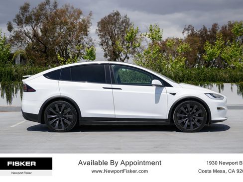 Used 2023 Tesla Model X AWD/4WD image 4