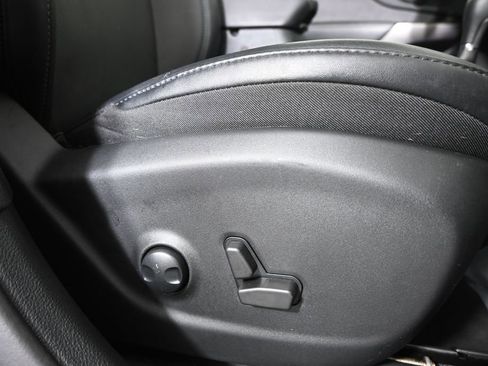 Used 2022 Jeep Cherokee Latitude Lux w/ Sun & Sound Group image 14