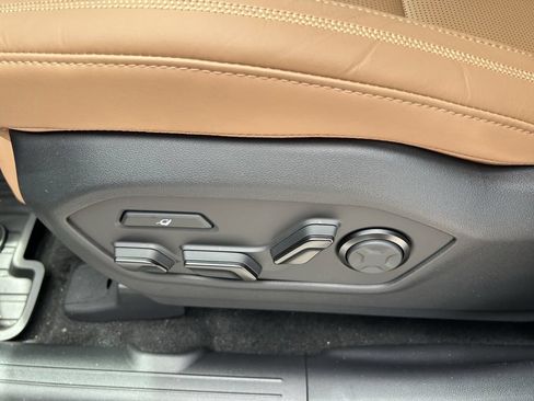 New 2026 Hyundai Santa Fe Calligraphy FWD image 25