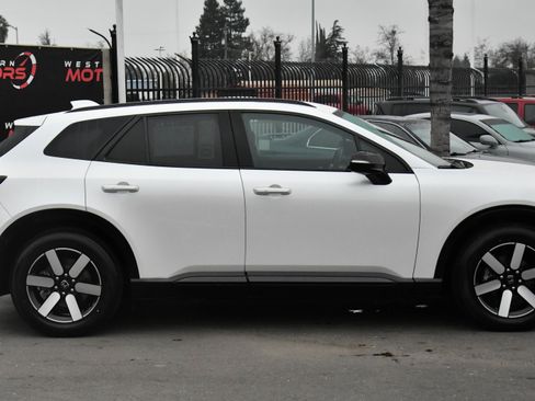 Used 2024 Honda Prologue Touring image 9