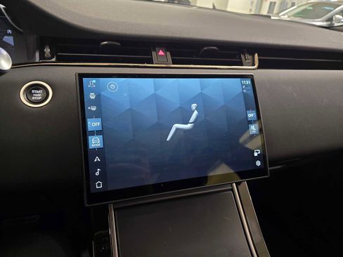 Used 2026 Land Rover Range Rover Evoque S image 28