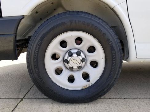 Used 2013 Chevrolet Express 1500 LS image 27