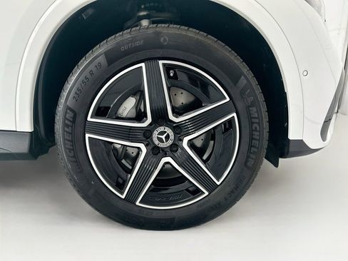 Certified 2026 Mercedes-Benz GLC 300 image 31