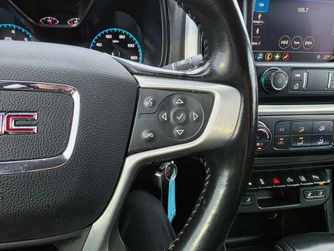 Used 2020 GMC Canyon SLT w/ Driver Alert Package image 17
