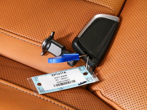 Used 2021 BMW X5 sDrive40i w/ M Sport Package image 39