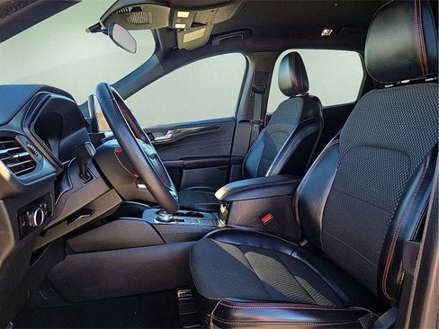 Used 2023 Ford Escape ST-Line image 16