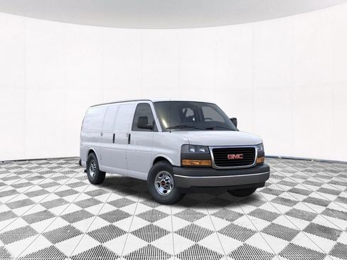 New 2026 GMC Savana 2500 RWD image 7