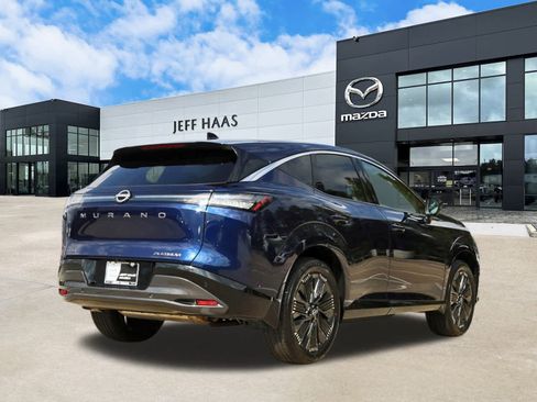 Used 2025 Nissan Murano Platinum w/ Cargo Package image 3