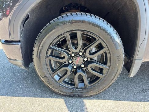 Used 2022 GMC Sierra 1500 Elevation AWD/4WD image 9