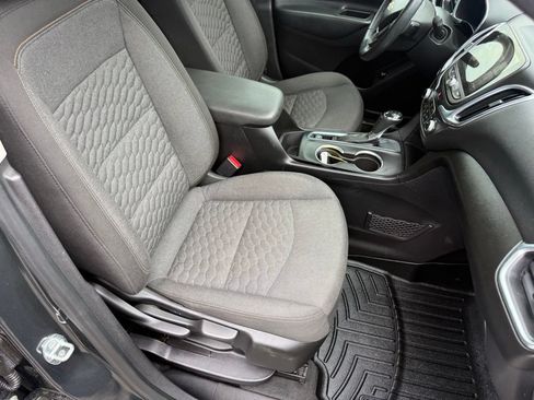Used 2018 Chevrolet Equinox LT w/ Sun & Infotainment Package FWD image 53
