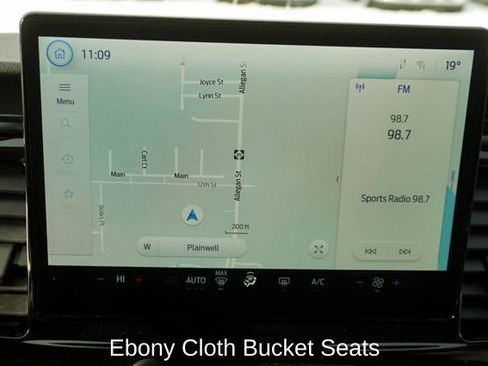 Used 2023 Ford Transit 350 XLT image 12