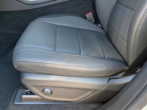 New 2026 Mercedes-Benz GLE 450 4MATIC Coupe image 4