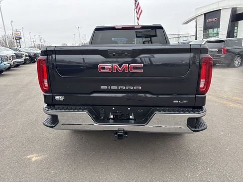 Used 2026 GMC Sierra 1500 SLT image 4
