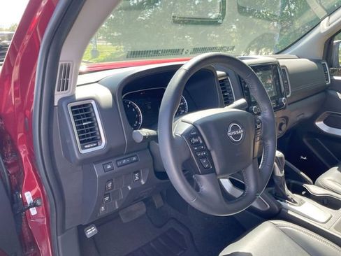 Used 2024 Nissan Frontier SL w/ Technology Package RWD image 10