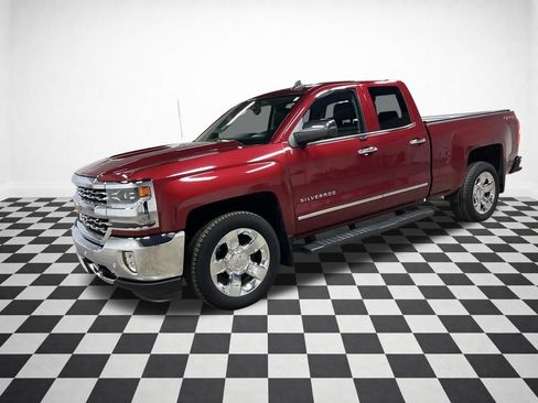 Used 2018 Chevrolet Silverado 1500 LTZ w/ Sport Package image 5