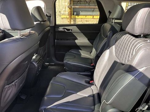 Used 2024 Hyundai Palisade Limited AWD/4WD image 21