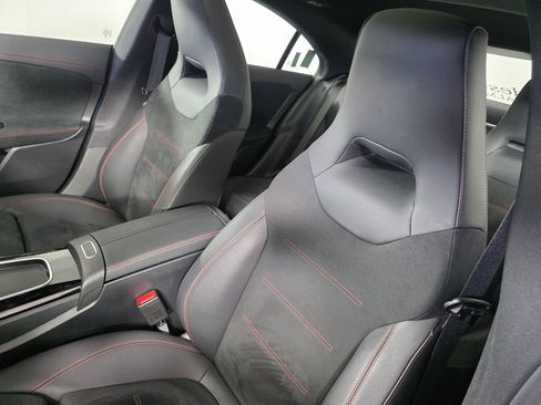 Used 2025 Mercedes-Benz CLA 250 image 11