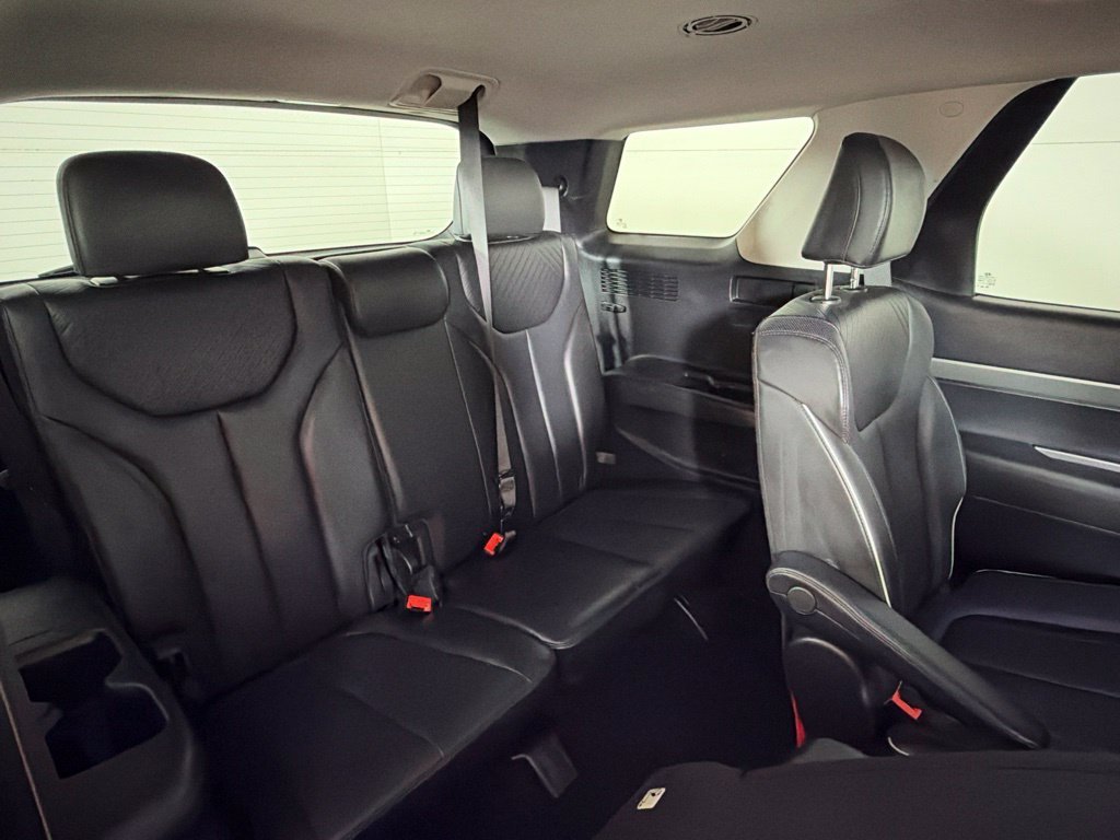 Used 2024 Hyundai Palisade SEL FWD image 21