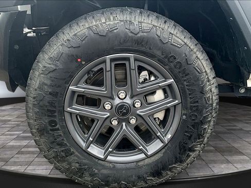 Used 2025 Jeep Wrangler Unlimited Sport AWD/4WD image 34