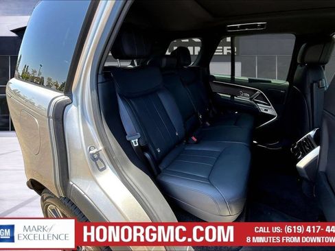 Used 2023 Land Rover Range Rover SE AWD/4WD image 26
