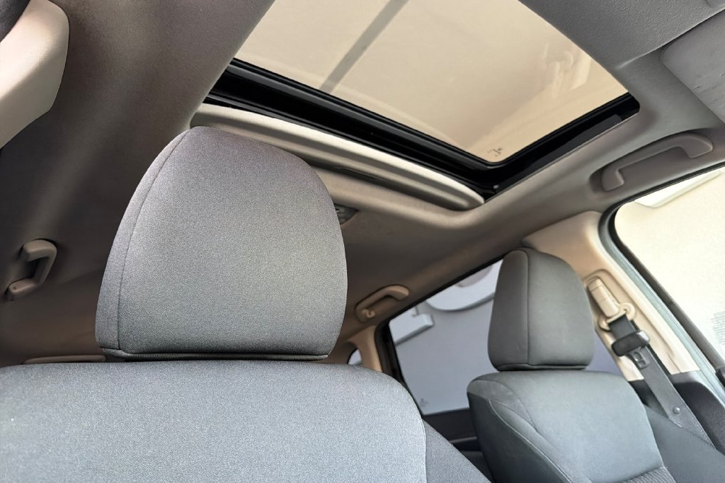 Used 2019 Honda Fit EX image 18