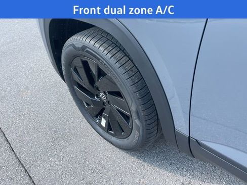 New 2026 Volkswagen Atlas SE image 5