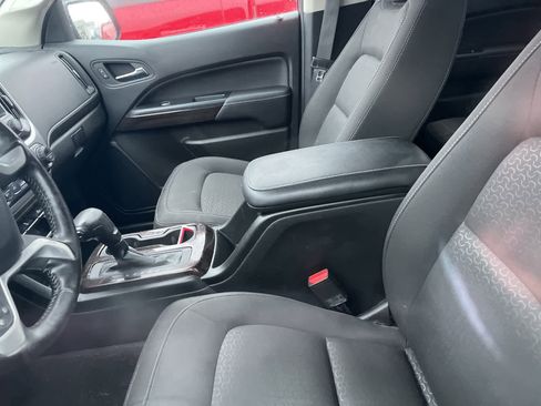 Used 2020 GMC Canyon SLE w/ Elevation Edition image 23