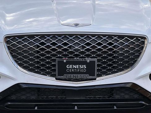 Used 2024 Genesis GV70 2.5T w/ Sport Prestige Package AWD/4WD image 9