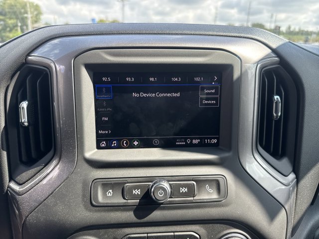 Used 2025 Chevrolet Silverado 2500 Custom w/ Z71 Off-Road Package AWD/4WD image 19