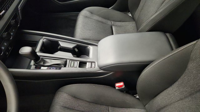 Used 2023 Honda Accord EX image 13
