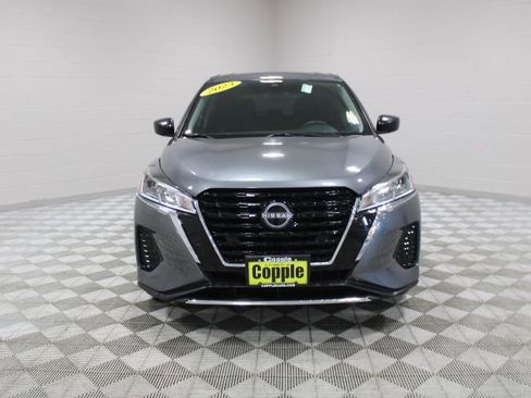 Used 2023 Nissan Kicks S FWD image 6