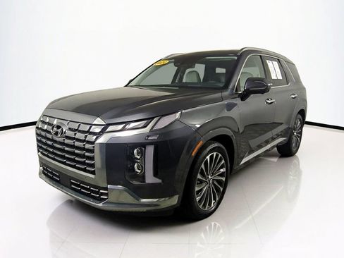 Used 2024 Hyundai Palisade Calligraphy FWD image 9