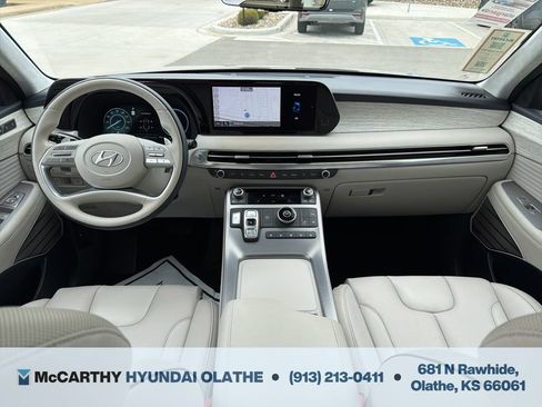 Used 2023 Hyundai Palisade Calligraphy w/ Cargo Package FWD image 3