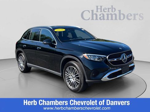 Used 2026 Mercedes-Benz GLC 300 4MATIC image 1