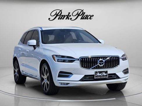 Used 2021 Volvo XC60 T5 Inscription w/ Advanced Package image 4