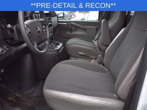 Used 2024 GMC Savana 2500 w/ Driver Convenience Package image 11
