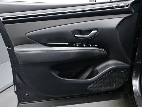 Used 2023 Hyundai Tucson Limited image 9