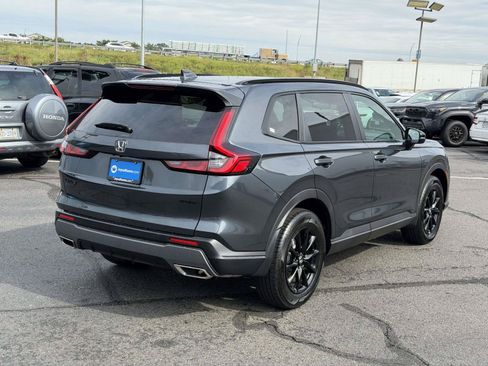 Used 2026 Honda CR-V Sport image 2
