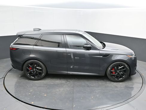 Used 2025 Land Rover Range Rover Sport Dynamic SE AWD/4WD image 37