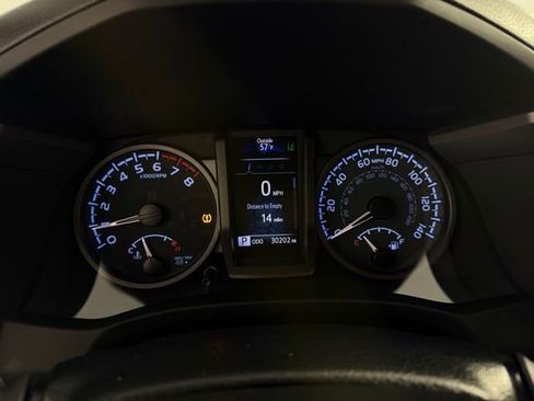 Used 2023 Toyota Tacoma TRD Sport image 17