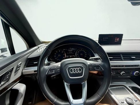 Used 2019 Audi Q7 2.0T Premium w/ Convenience Package AWD/4WD image 14