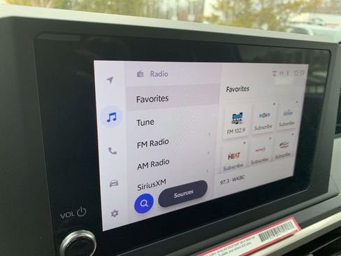 Used 2024 Toyota Tacoma SR image 24