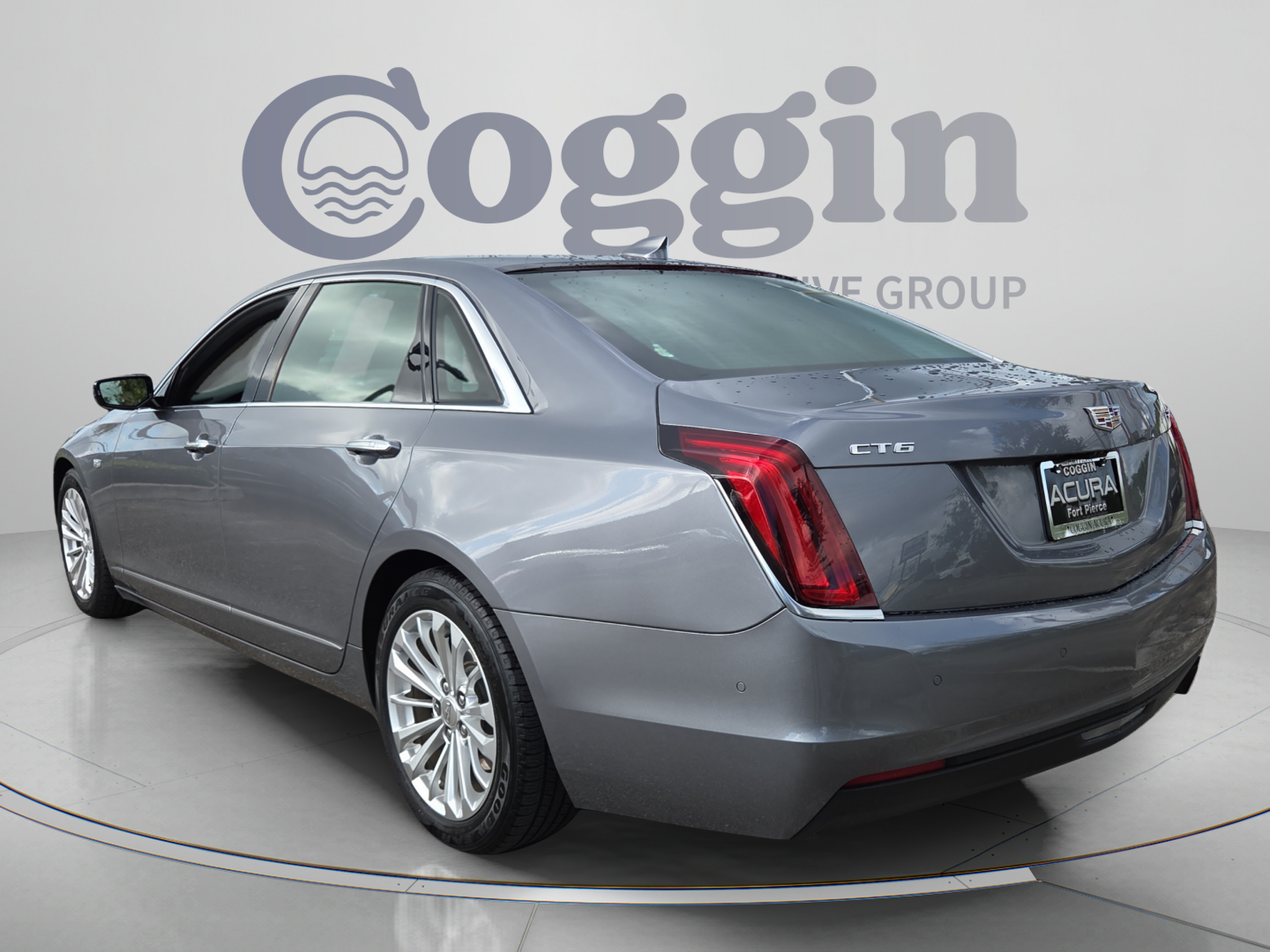 Used 2018 Cadillac CT6 Luxury RWD image 3