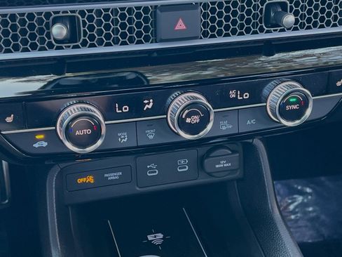 Used 2025 Honda Civic Sport image 20