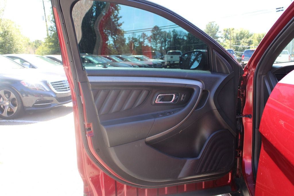 Used 2013 Ford Taurus SEL FWD image 12